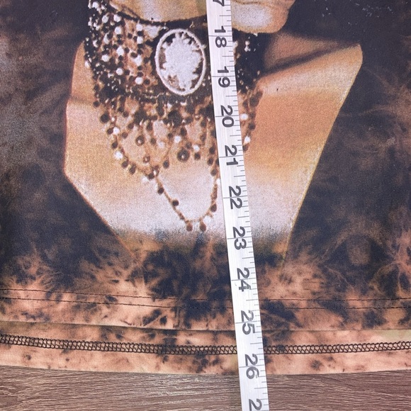 Pre Owned Aaliyah - Bleached Longsleeve - 2010s Medium Vintage T-Shirt - Picture 8 of 9